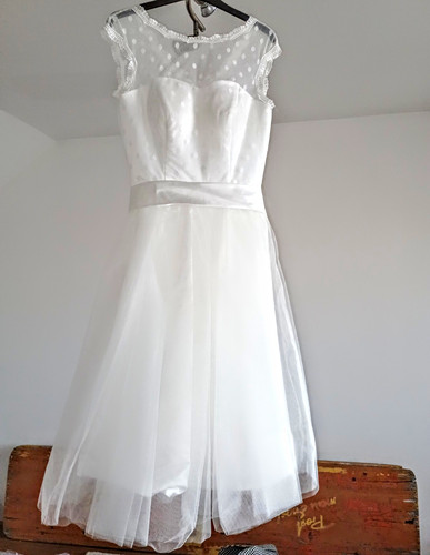 White vintage tea - vintage, tulle