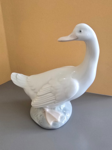 Neo ceramic goose figurine - neo,