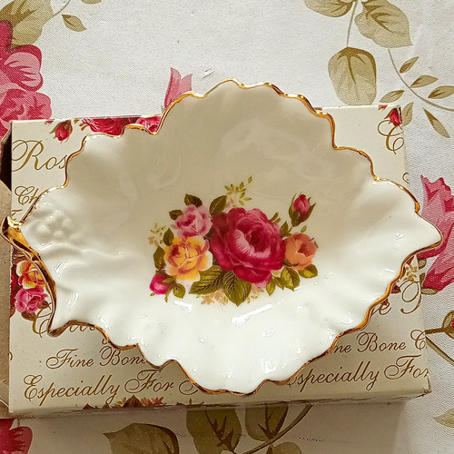 Cottage rose bone china - cottage,