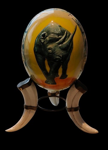 Striking ostrich egg mounted - ostrich,