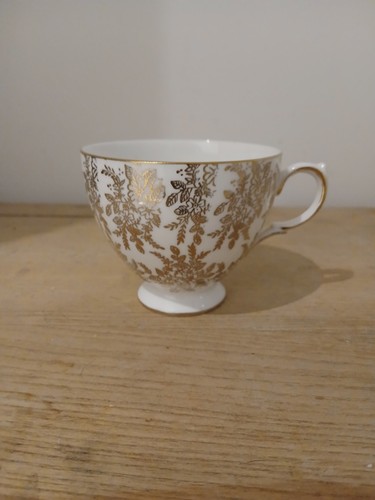 Royal vale fine bone china - royal,