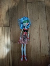 Monster High Skull Shores Ghoulia Yelps 