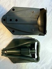 British Army folding shovel /