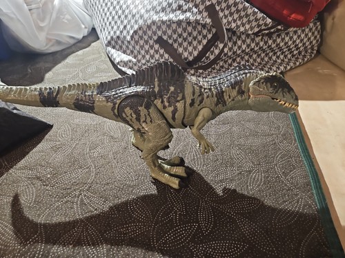 Jurassic world giganotosaurus - world,