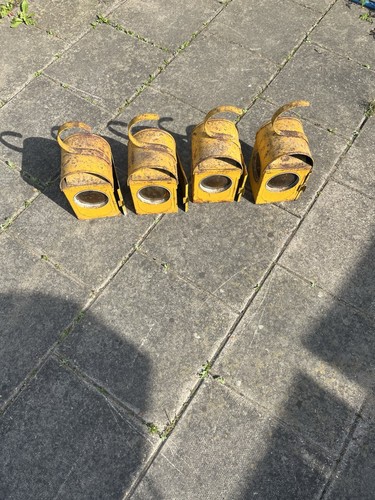 Pair vintage chalwyn - vintage, yellow