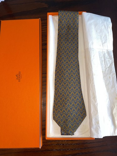 Hermes 100 silk vintage - hermes, 100%