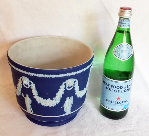 Large antique wedgwood - large,