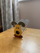 Wallace and Gromit vintage 7 slice metal toast rack