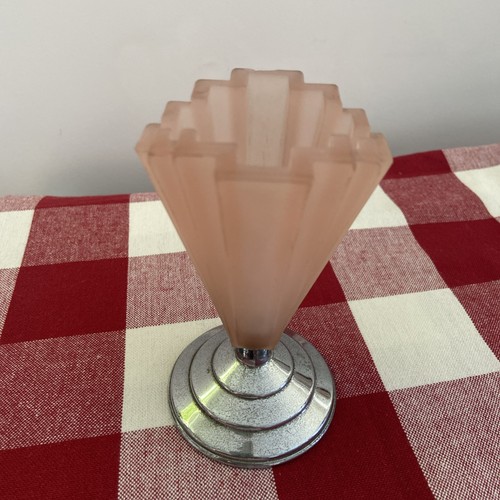 Vintage art deco frosted pink - art,