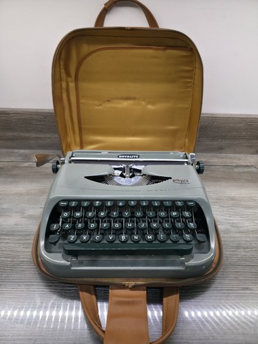 Vintage 60s royal royalite - vintage,