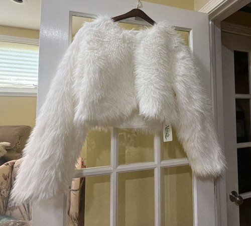 Abigh white faux fur - white, shrug