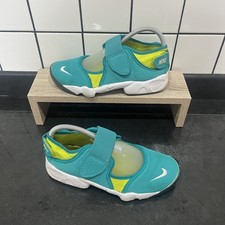 Nike Air Rift - Size 4.5 UK - Turquoise Swimming Beach Trainers Sandals Unisex 