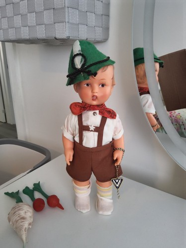 Vintage goebel hummel - doll, 11"