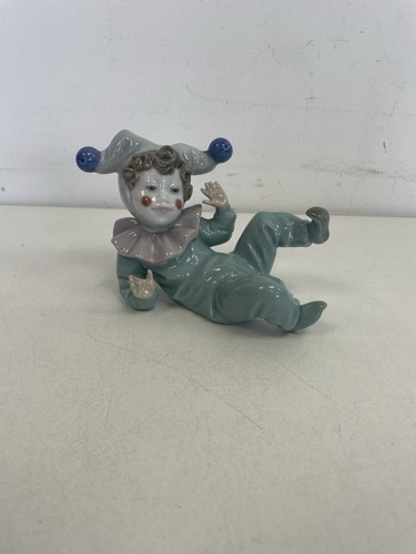 Nao lladro jangles - by,