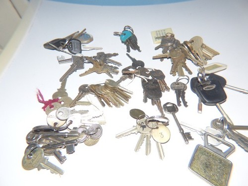 Vintage keys job lot - vintage,