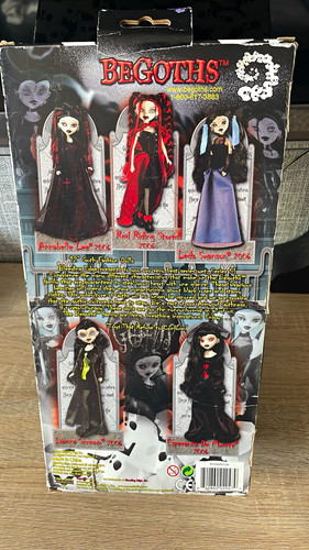 Bleeding edge goth doll - bleeding,