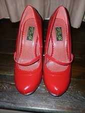 PIN UP COUTURE CUTIE PIE