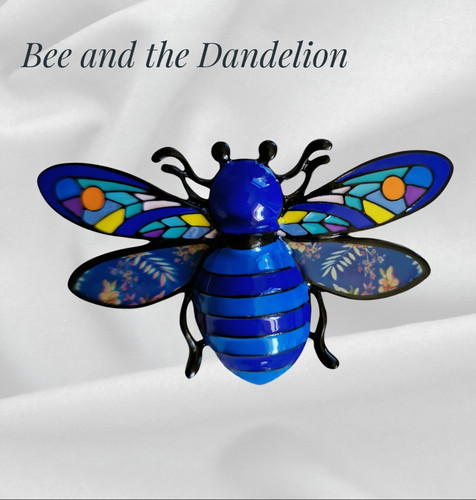 Large blue bumble bee queen - blue,