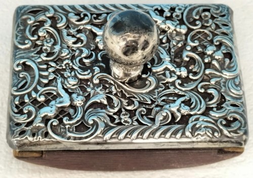 Silver repoussé william - repoussé,