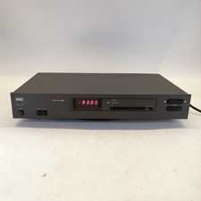 NAD 4225 Stereo AM/FM Tuner in