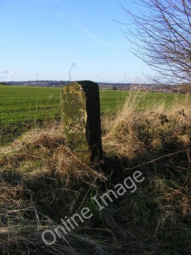Photo 6x4 stone gate - 6x4, post