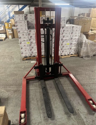 Manual straddle pallet - manual,