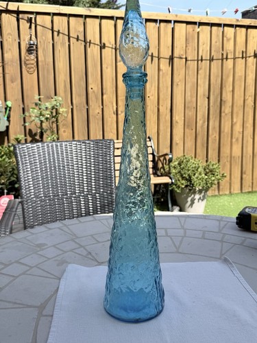 Vintage aqua blue - blue, genie
