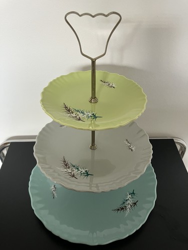 Large vintage tier cake - vintage,