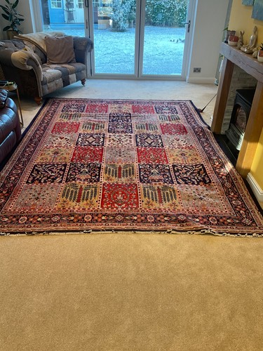 Large hand knotted wool rug - -,