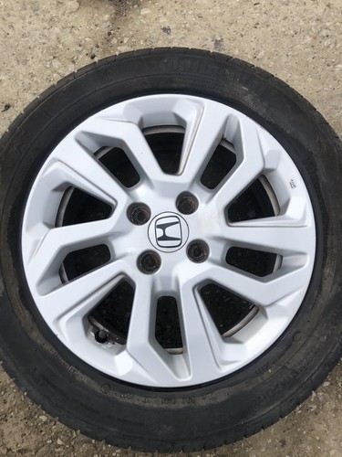 2020 honda jazz alloy - 16,