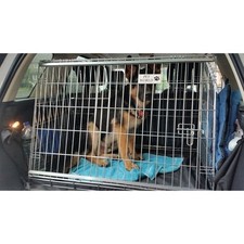 Pet World Land Rover Freelander 2 Dog Crate - Training and Travel Cage for Pets