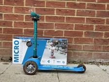 Mini micro scooter - light up led wheels - light blue / aqua colour