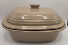 Pampered Chef Deep Covered Baker Taupe 3.1 Qt Casserole Stoneware Dish  1114