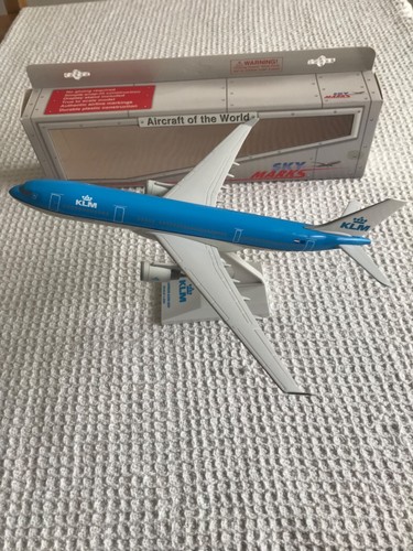Skymarks 200 aircraft the - 1/200, of