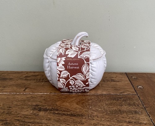 Laura ashley candle autumn - laura,