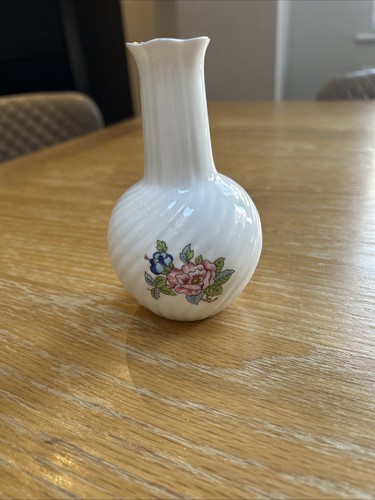Aynsley pembroke fine - pembroke, bone