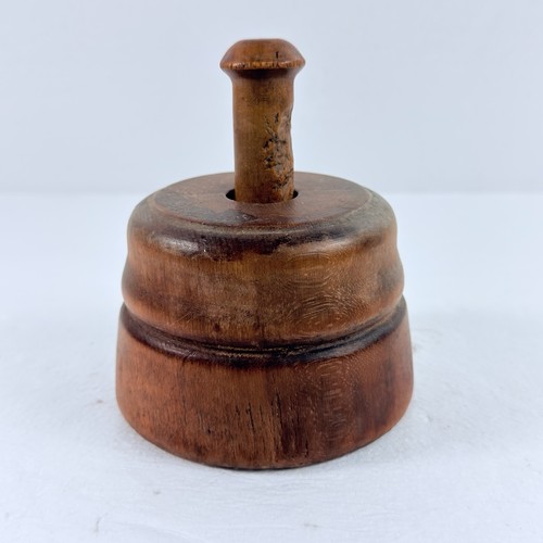 Antique hand carved wooden - antique,