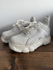 Buffalo CLD Chai 90s Y2K Style