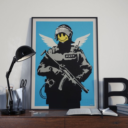 Banksy smiley face armed - banksy,