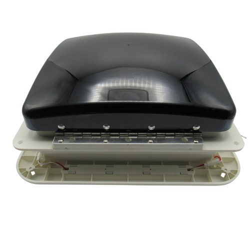 Caravan skylight roof - skylight, vent