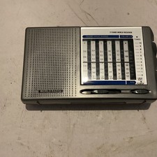 TESCO RAD-108 World Band 12-Band Radio FM AM LW SW Receiver - C117 O499