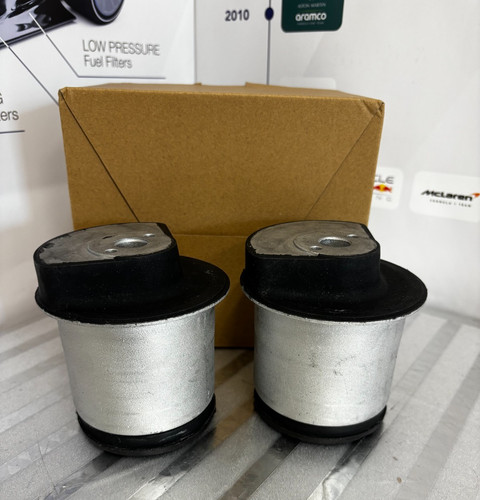 Rear axle beam - rear,
