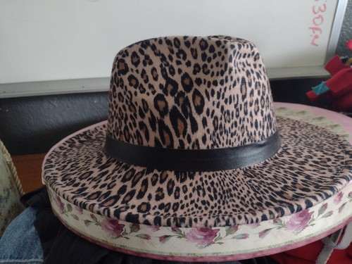 Leopard print fedora - leopard,