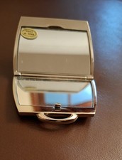 small silver coloured metal