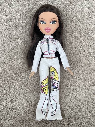 Bratz doll play sportz race - play,