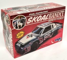 MPC 1/25 Chevy Monte Carlo Phil Parsons Skoal Bandit Nascar Model Car Kit 