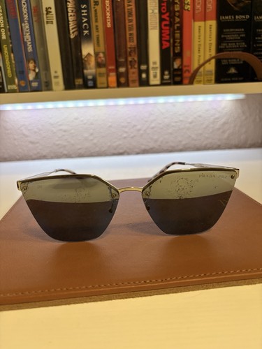 Women prada sunglasses - prada,