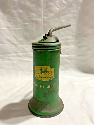 Old vintage john - deere, pump