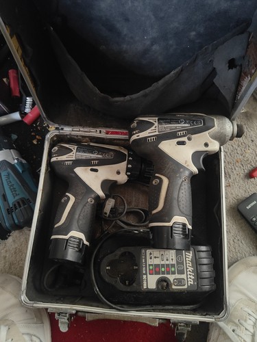 Makita twin set li ion - makita, li-ion