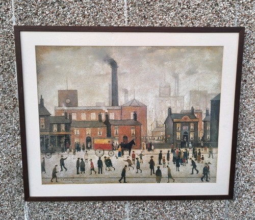 Large framed print coming - framed,